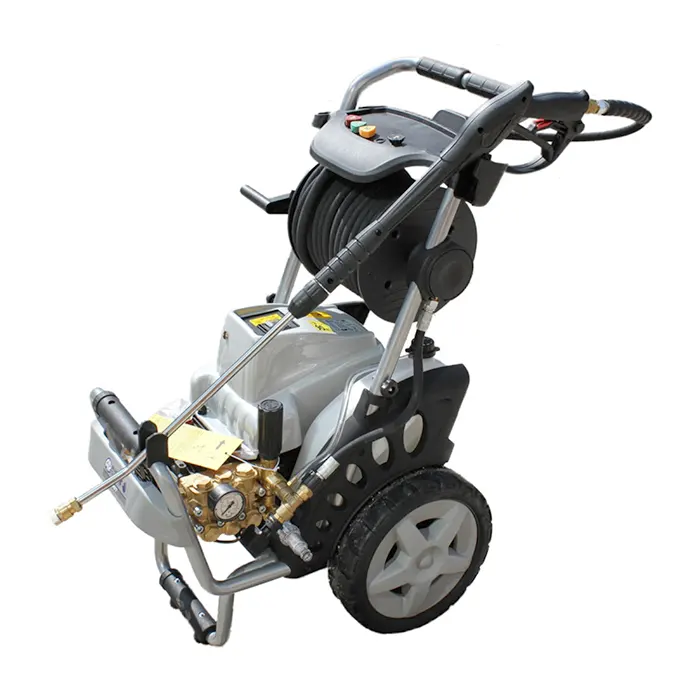 High Pressure Washer Machine, 200 Bar, 900 L/h, 7.4kW, 3phase, 68kg