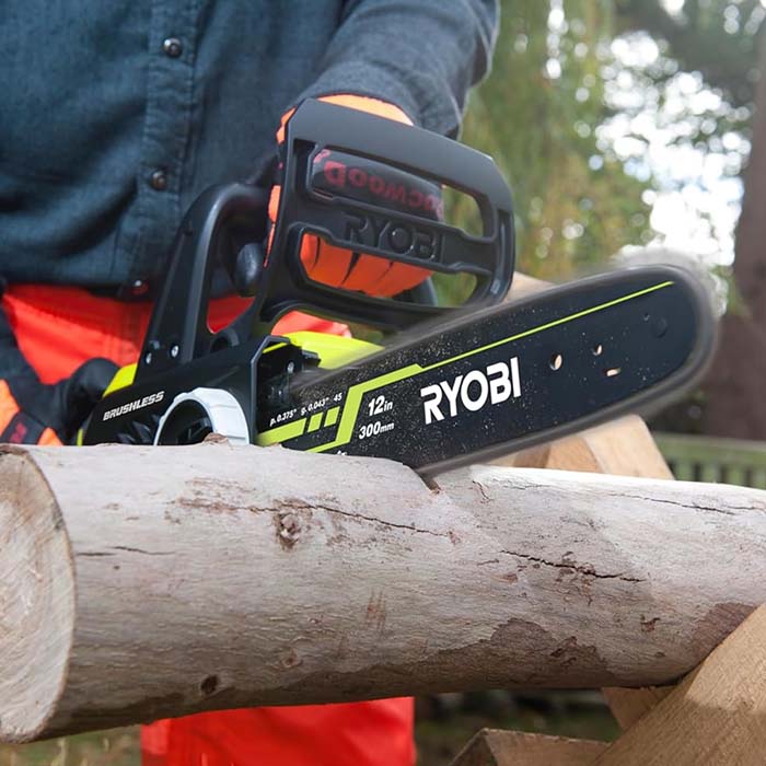 Ryobi Cordless Chain Saw, 18V, Bar Length 300mm (12 inch), 3.9kg OCS1830-0C