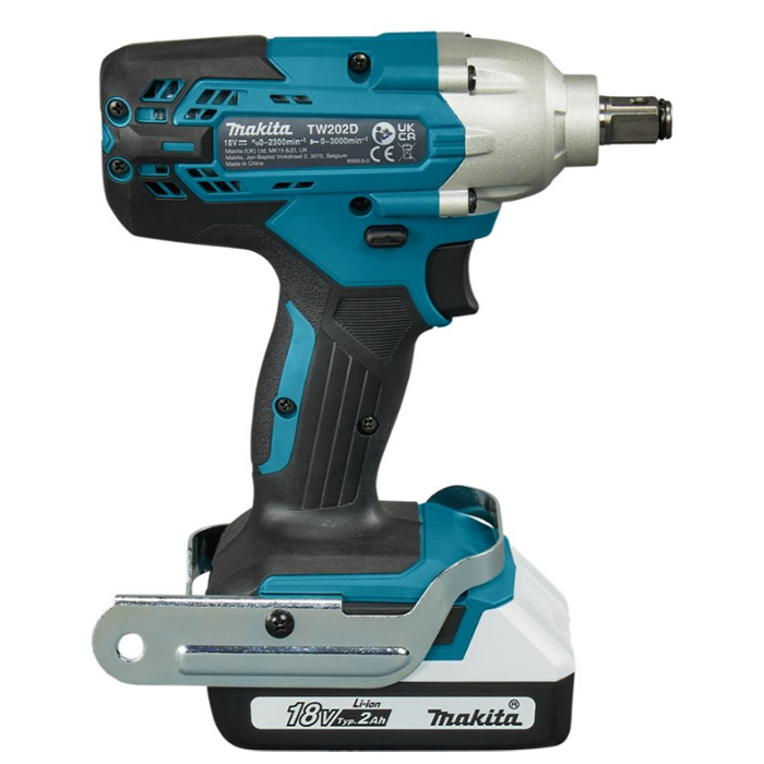 Makita Cordless Impact Wrench, 18V, 1/2 inch, 200Nm, 2300 RPM, 1.5kg TW202D001