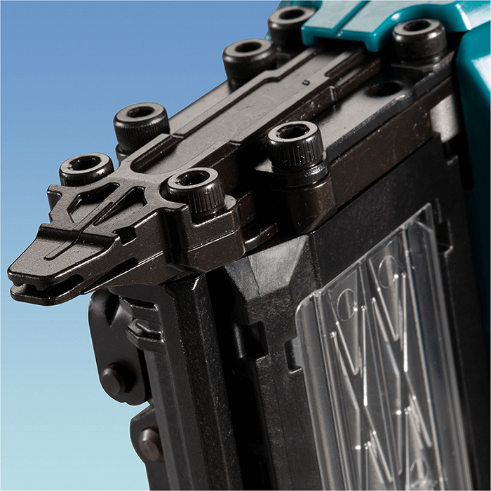 Makita Cordless Nailing Tool, 40V, Nail Length 15mm~40mm, Magazine Capacity 100pcs, 1.9kg FN001GZ