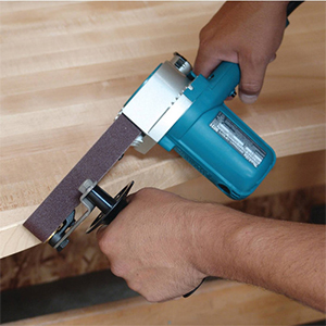 Makita Belt Sander, Belt Size 30 x 533mm, 550W, 200~1000m/min, 2.1kg 9031