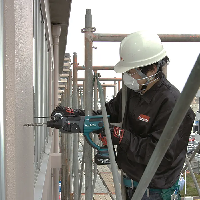 Makita Cordless Rotary Hammer, 3 Operation Modes, 20mm, 18V, 1,100 rpm, 2.8kg DHR202RTJ