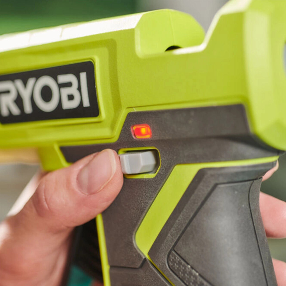 Ryobi Cordless Glue Gun 18V, 11-12mm Glue Sticks RGLU18-0