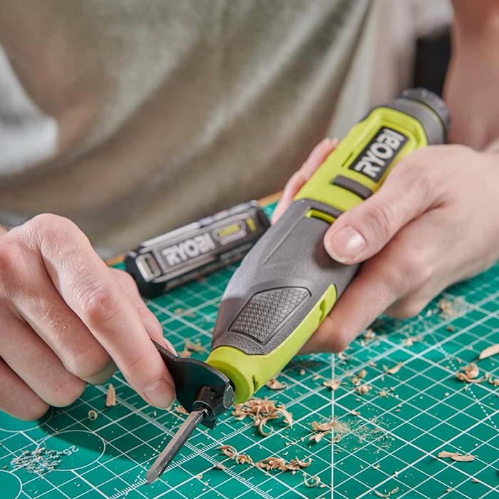 Ryobi Cordless USB Lithium Wood Carving Kit, 4V 2.0Ah, 0.4kg RPC4-120G