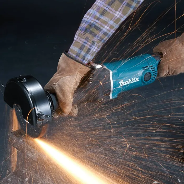 Makita Electric Straight Grinder 6 inch, Large Trigger Switch, 750W, 5.2kg GS6000