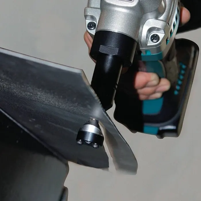Makita Cordless Nibbler Machine, 18V, Maximum Cutting Thickness 1.6mm, 1900spm, 2.3kg DJN161RFE