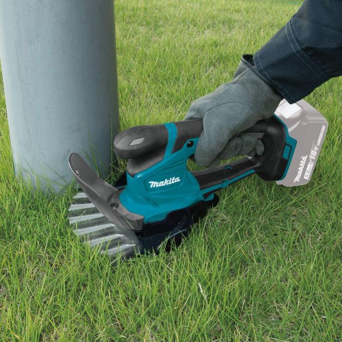 Makita 18V LXT - Lithium-ion Cordless Grass Shear DUM604ZX