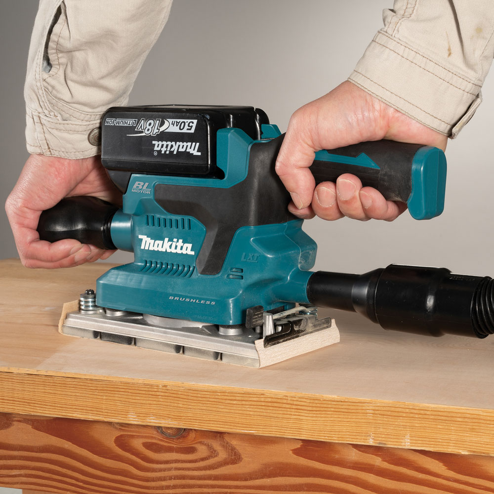 Makita Cordless Finishing Sander LXT 18V, 93×185 mm Pad, 4,000–12,000 OPM, 1.5 kg DBO380RTJ