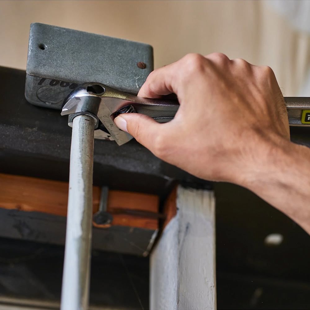 ريوبي مفتاح ربط قابل للتعديل 160 مم، تدريج متري وإنجليزي بالليزر RHAW160