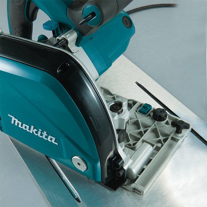 Makita Aluminum Groove Cutter, 1300W, 118mm, 2,200-6,400 RPM, 5.1 kg CA5000X