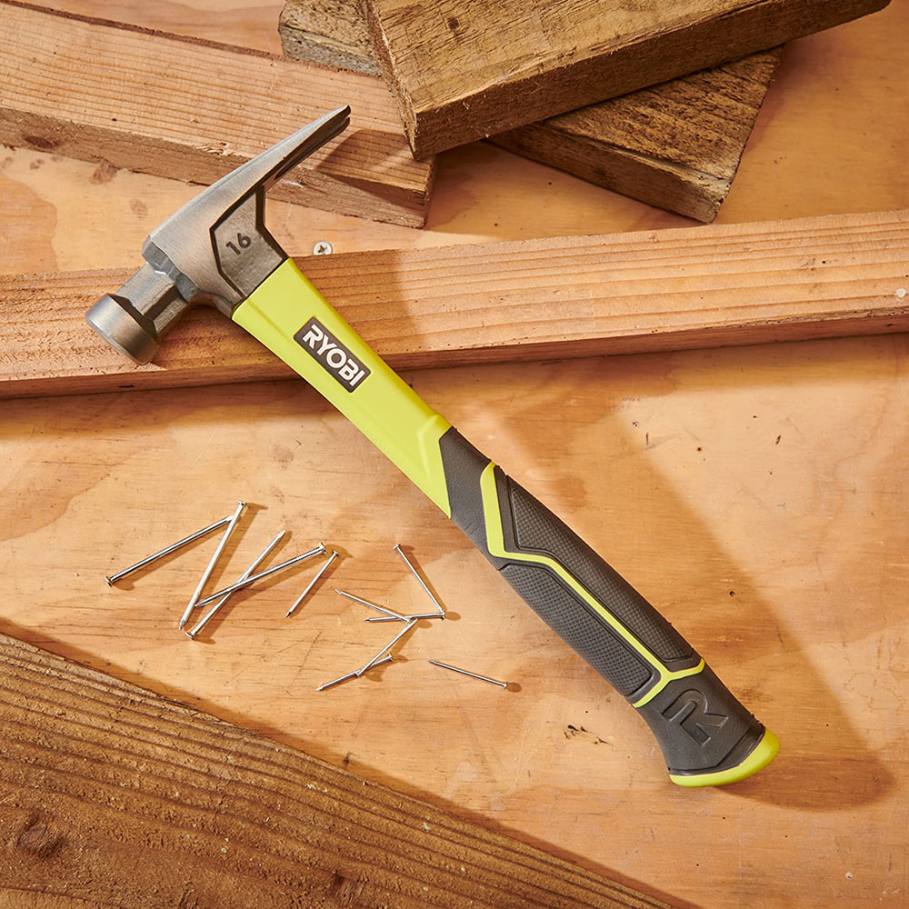 Ryobi Framing Hammer 450g, Straight Claw, Magnetic Nail Holder RH16FSS