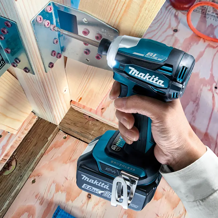 Makita Cordless Impact Drive, Brushless Motor, 4 Modes, 18V, 0 ~ 3,800rpm, 170Nm, 0.82kg DTD172RTJ
