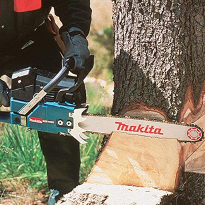 Makita Petrol Chain Saw, Clearance offer without warranty DCS9010