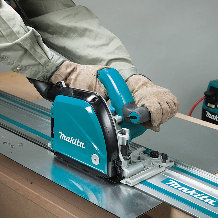 Makita Aluminum Groove Cutter, 1300W, 118mm, 2,200-6,400 RPM, 5.1 kg CA5000X