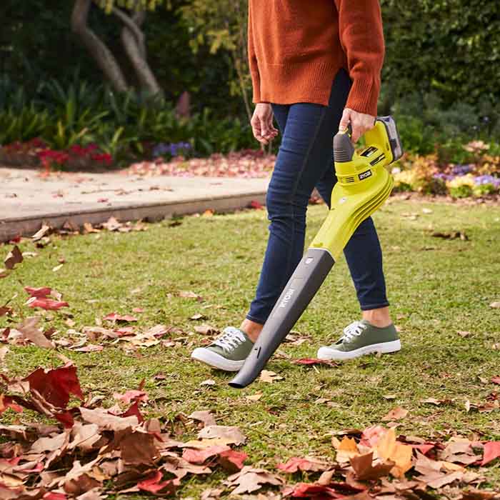 Ryobi Cordless Leaf Blower, 18V, Airspeed 245 km/h, Air Volume 2.78m³/min, 2kg OBL1820S