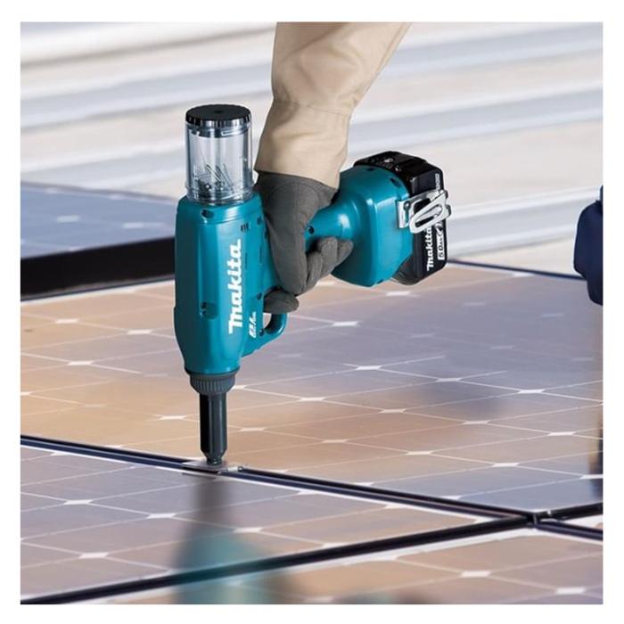 Makita Cordless Rivet Gun, 18V, Pulling Force 10kN, Length of Stroke 25mm, 2.2kg DRV150RFJ
