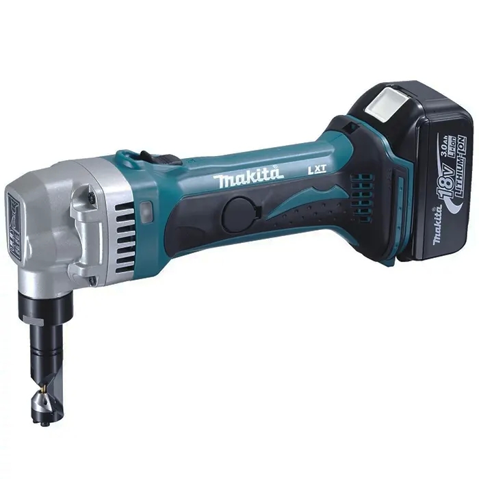 Makita Cordless Nibbler Machine, 18V, Maximum Cutting Thickness 1.6mm, 1900spm, 2.3kg DJN161RFE