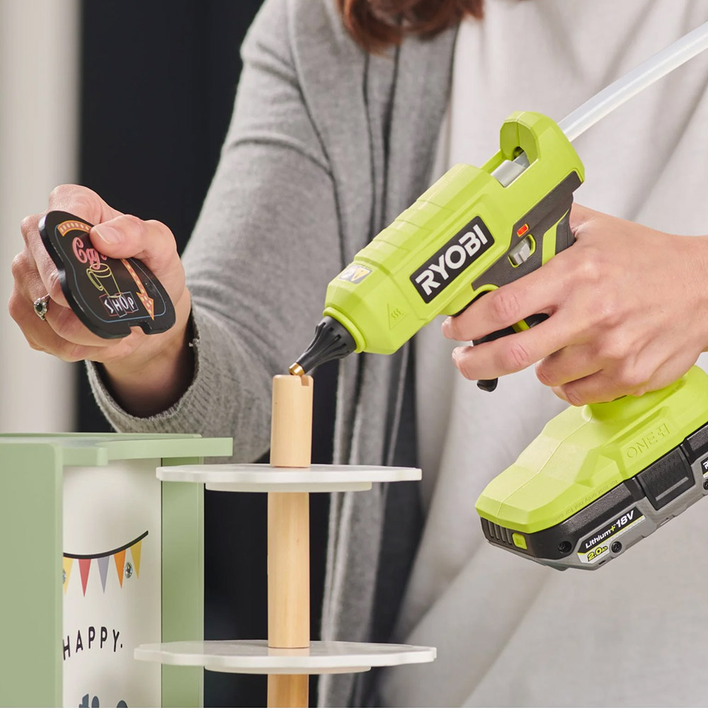 Ryobi Cordless Glue Gun 18V, 11-12mm Glue Sticks RGLU18-0