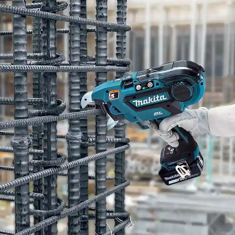 Makita Cordless Rebar Tying Tool, 18V, Wire Size 0.8mm, 2.7 kg DTR181RTJ