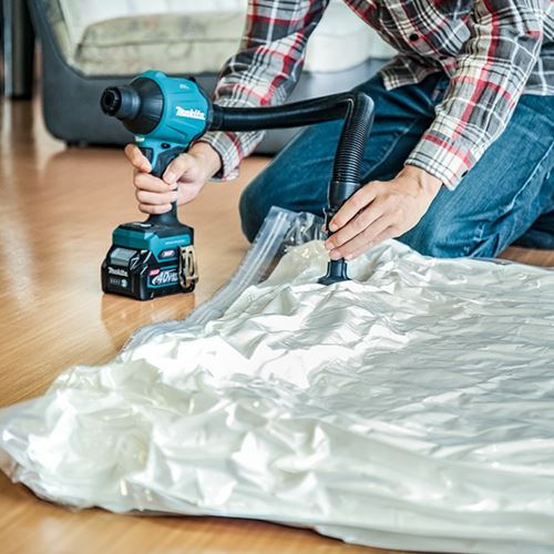 ماكيتا منفاخ غبار لاسلكي، 40 فولت، أقصى حجم هواء 1:1 متر مكعب / دقيقة، 2.3 كجم AS001GZ