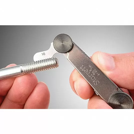 Thread Pitch Gauge Set, Thread Type Metric, Number of Leaves 30
